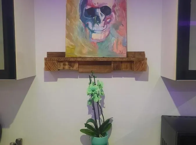 Bed & Breakfast Loft Led & Bo